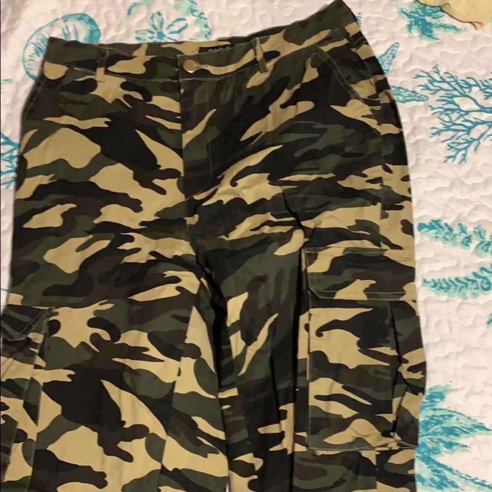 Camp joggers